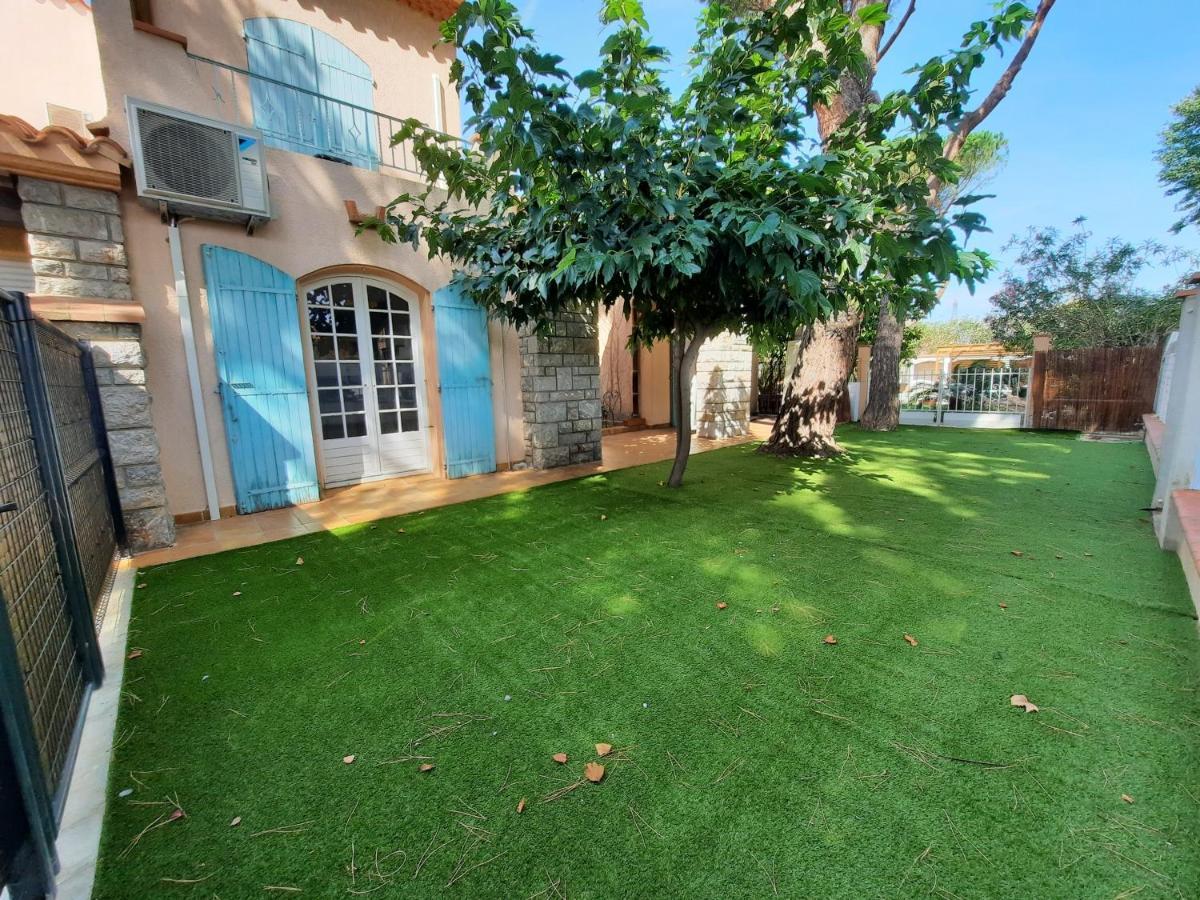 Domaine Des Pins Villa Saint-Estève Exteriör bild